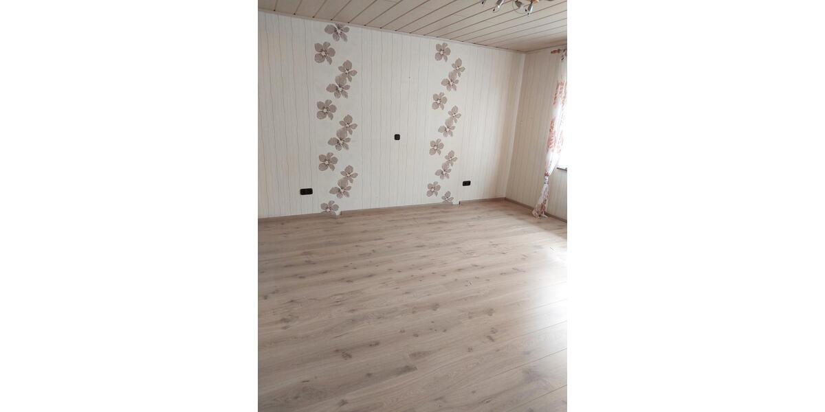 Doppelhaushälfte Schleiden - 3 Zimmer, 115 m&sup2;, 900&euro; | Angebot:26614749