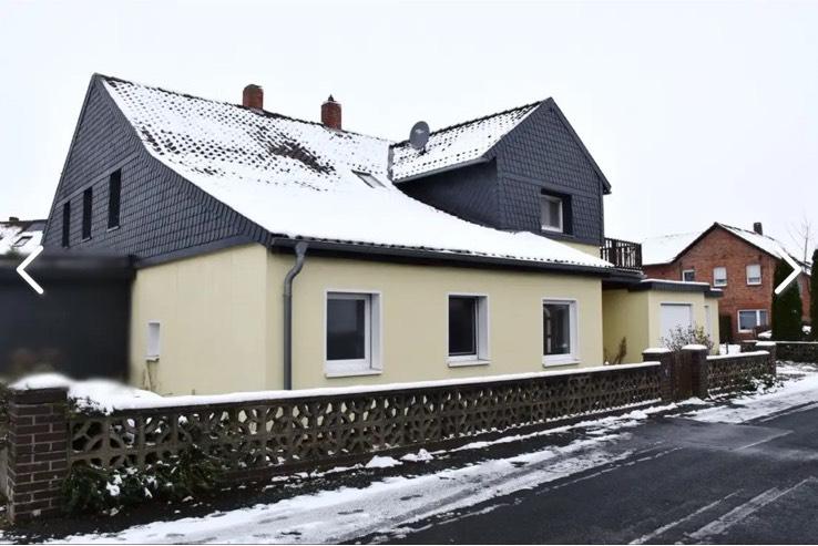 Etagenwohnung Ilsede - 4 Zimmer, 125 m&sup2;, 1.500&euro; | Angebot:25301475