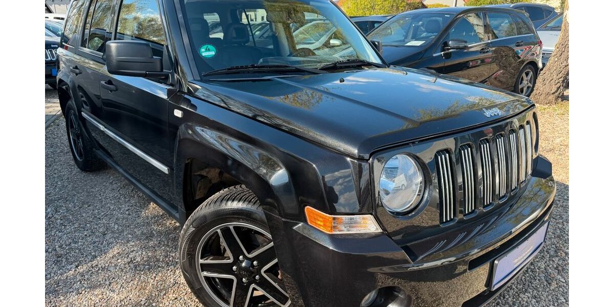Jeep Patriot 98.452 km 8.790 &euro; Berlin 13089