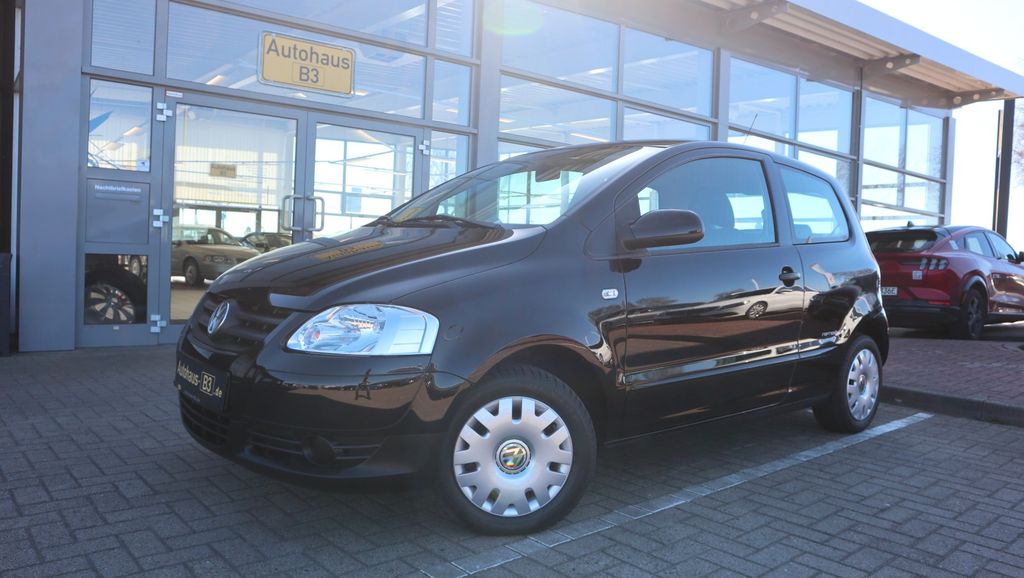 VW Fox 17.450 km 5.890 &euro; Bergen 29303