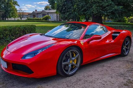 Ferrari 488 Spider 24.300 km 215.000 &euro; Radebeul 01445