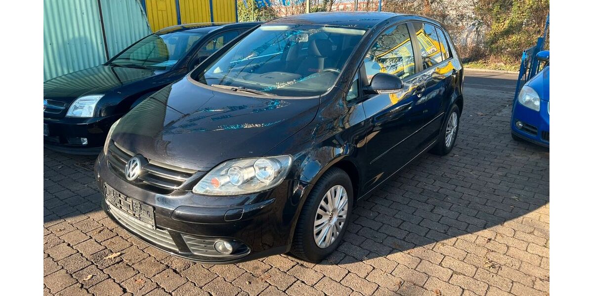 VW Golf 157.000 km 3.990 &euro; Berlin 12359