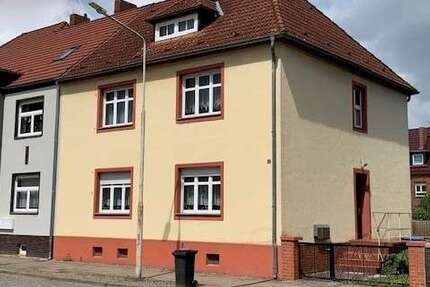 Haus Wittenberge - 6 Zimmer, 140 m&sup2;, 238.000&euro; | Angebot:25399680