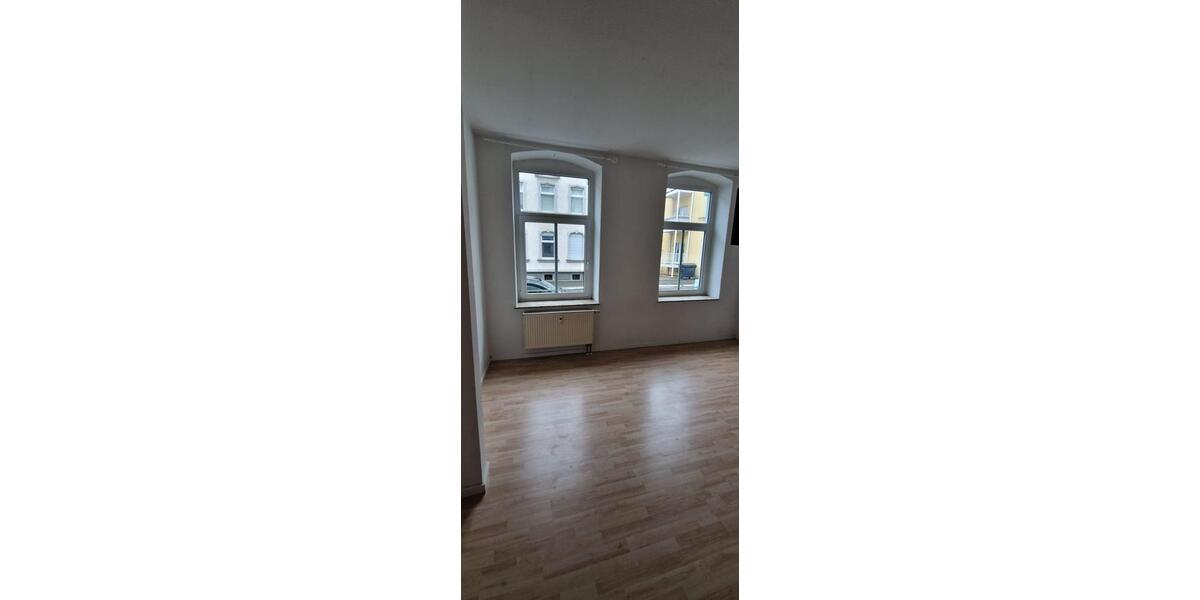 Erdgeschoßwohnung Zwickau - 4 Zimmer, 93 m&sup2;, 580&euro; | Angebot:26676965