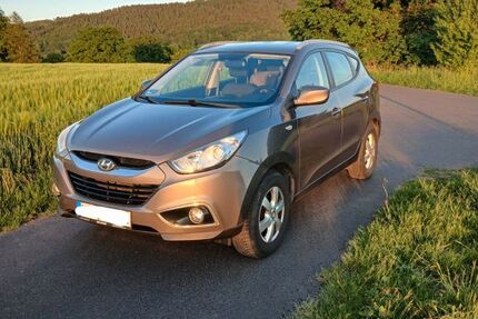 Hyundai ix35 104.500 km 7.800 &euro; Hauneck 36282