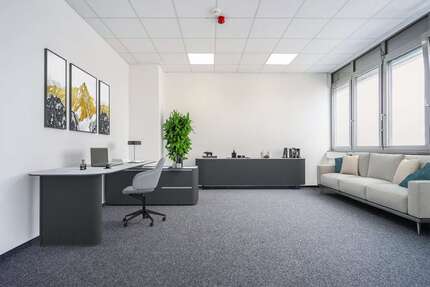 Büro in Hannover 695,91 € 80.09 m²