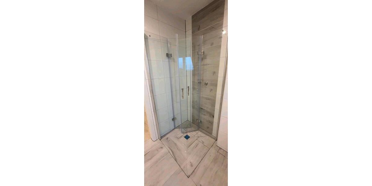 Dachgeschoßwohnung Allstedt - 4 Zimmer, 84 m&sup2;, 560&euro; | Angebot:26066350