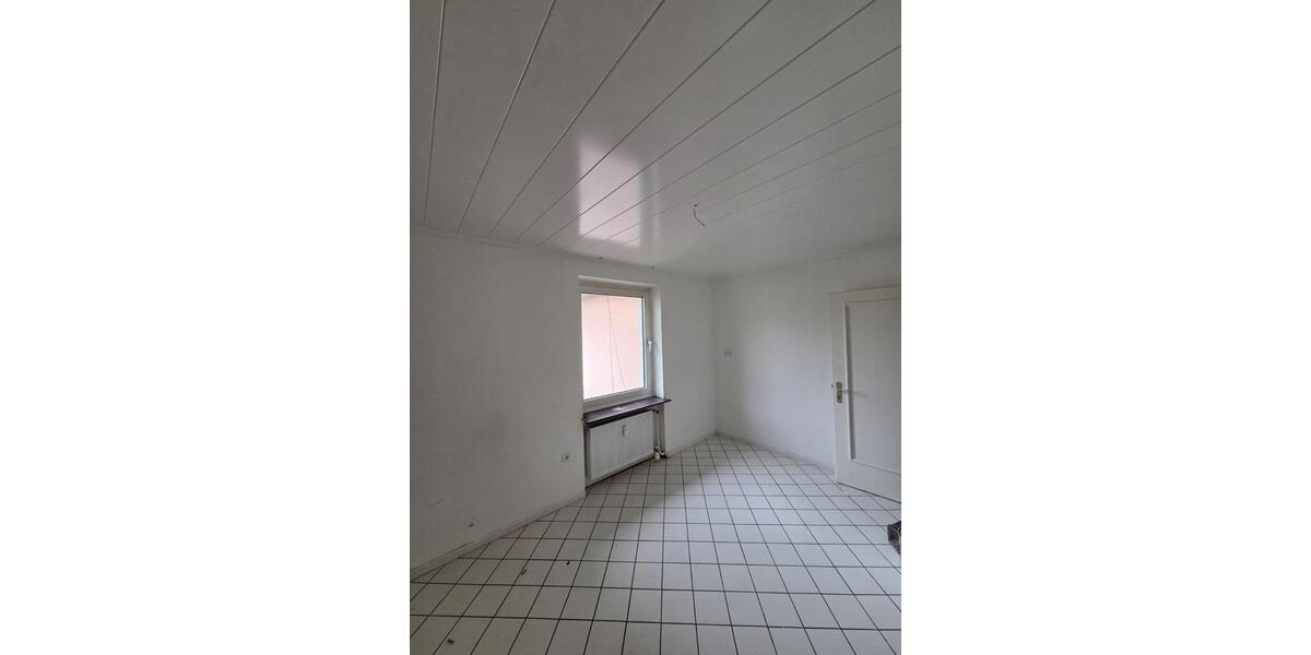 Drei-Zimmer-Wohnung zu vermieten in Neuenrade zimmer