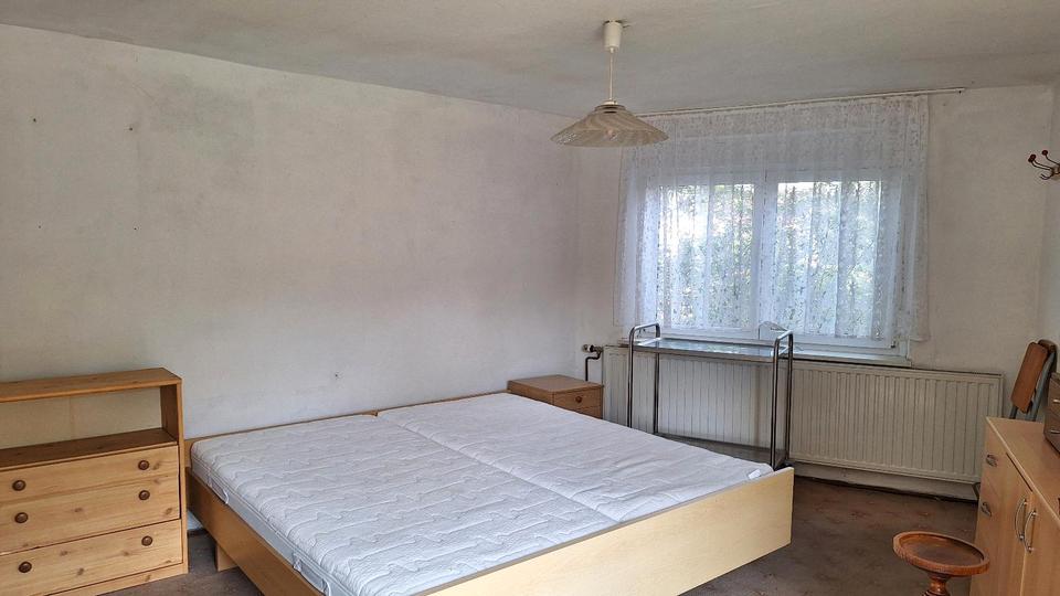 Einfamilienhaus Naumburg (Saale) - 9 Zimmer, 170 m&sup2;, 260.000&euro; | Angebot:26630153