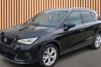 Seat Arona 8.866 km 17.880 &euro; Dresden 01328