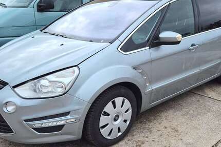 Ford S-Max 254.000 km 1.999 &euro; Salzkotten 33154
