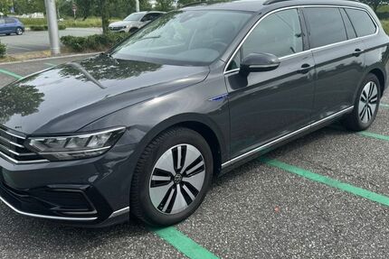 VW Passat 59.000 km 20.500 &euro; Osloß 38557