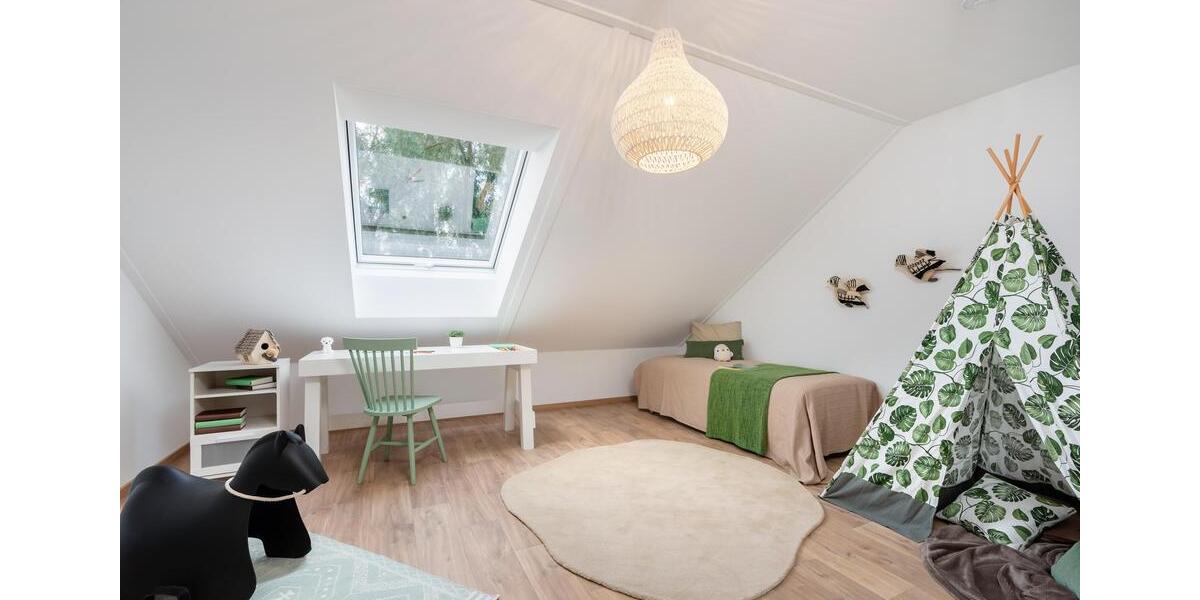 Reihenhaus Roth - 6 Zimmer, 141 m&sup2;, 1.750&euro; | Angebot:25745960