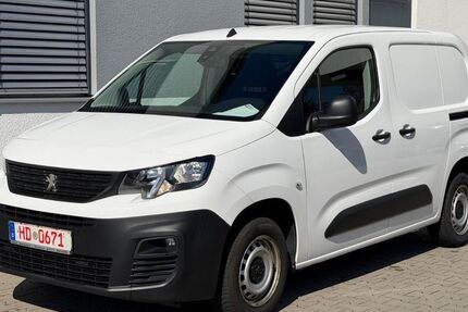 Peugeot Partner 176.000 km 8.299 &euro; Weinheim 69469