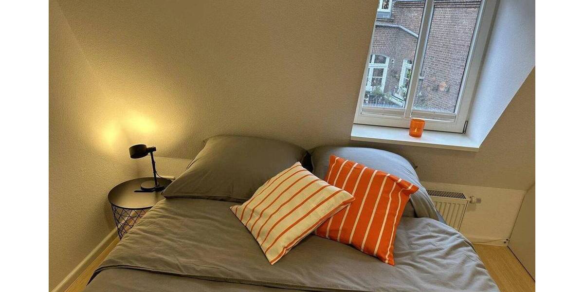 Etagenwohnung Köln Klettenberg - 2 Zimmer, 58 m&sup2;, 1.090&euro; | Angebot:26851631