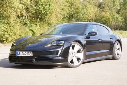 Porsche Taycan 39.000 km 64.000 € Unterensingen 72669