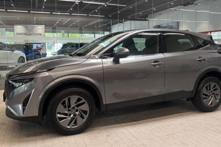 Nissan Qashqai 19.515 km 26.880 &euro; Duisburg 47167