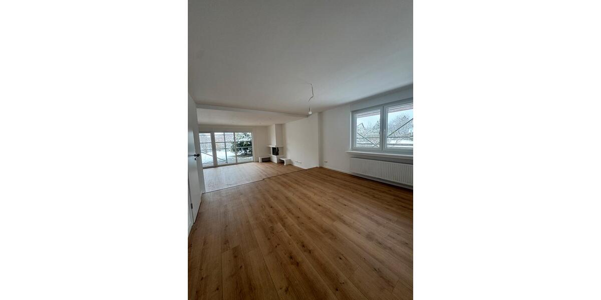 Erdgeschoßwohnung Faßberg - 4 Zimmer, 120 m&sup2;, 1.200&euro; | Angebot:24466650