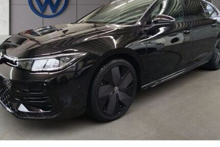 VW Passat 4.500 km 69.850 &euro; Frankfurt 60326