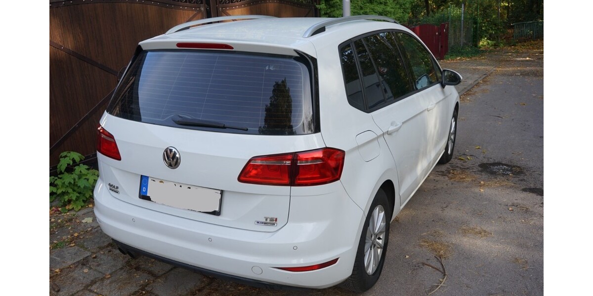VW Golf Sportsvan 95.000 km 10.500 &euro; Berlin 10178
