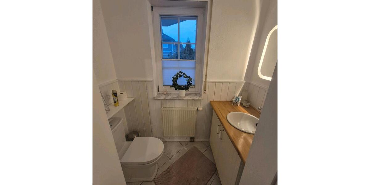 Doppelhaushälfte Stuhr - 4 Zimmer, 145 m&sup2;, 1.400&euro; | Angebot:26687477