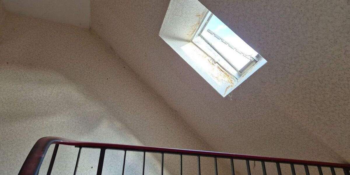 Einfamilienhaus Burkardroth Wollbach - 7 Zimmer, 140 m&sup2;, 99.000&euro; | Angebot:24276950