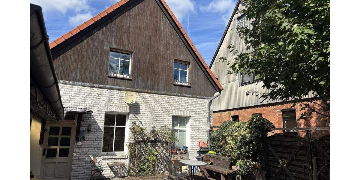 Einfamilienhaus Lüchow - 6 Zimmer, 140 m&sup2;, 159.000&euro; | Angebot:25771414