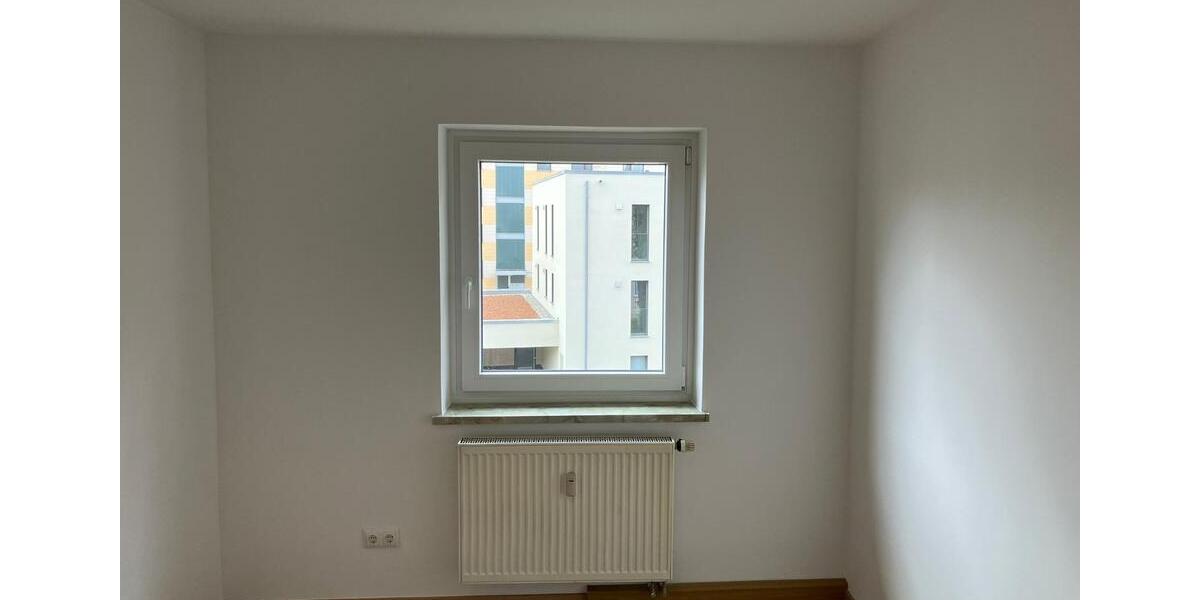 Etagenwohnung Mitterteich - 2 Zimmer, 50 m&sup2;, 335&euro; | Angebot:25750708