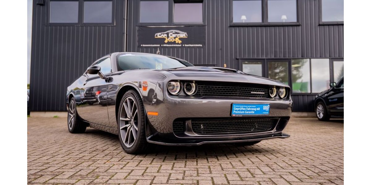 Dodge Challenger 2.385 km 35.400 &euro; Munster 29633