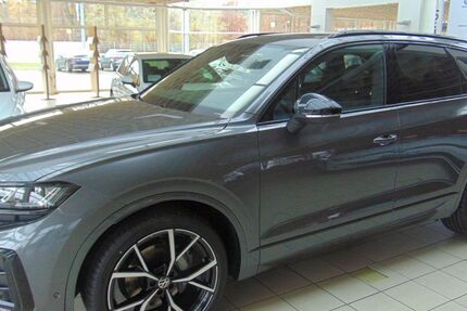 VW Touareg 9.999 km 84.990 &euro; Lauta 02991