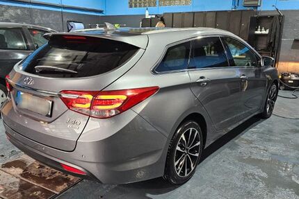 Hyundai i40 154.000 km 10.700 € Hagen 58119