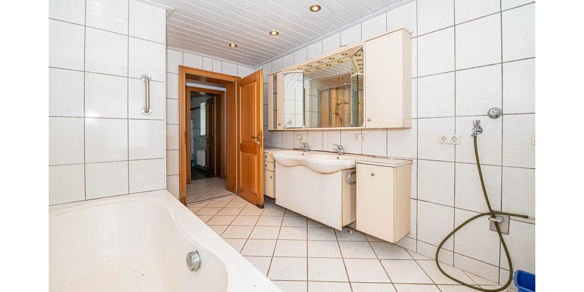 Charmantes Bauernhaus mit vielfältigen Nutzungsmöglichkeiten - Bauernhaus, Landhaus Furth im Wald / Degelberg Degelberg | Angebot:26990285
