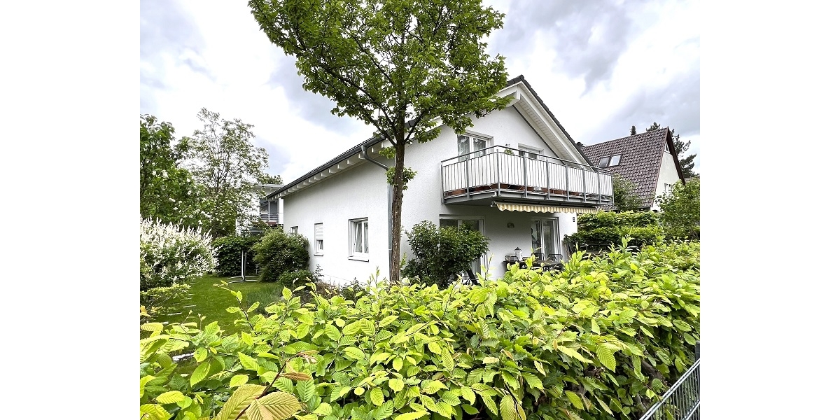 Freistehendes Ein- Zweifamilienhaus auf sonnigem Gartengrundstück mit viel Potenzial in Ottobrunn - Zweifamilienhaus Ottobrunn | Angebot:26884026