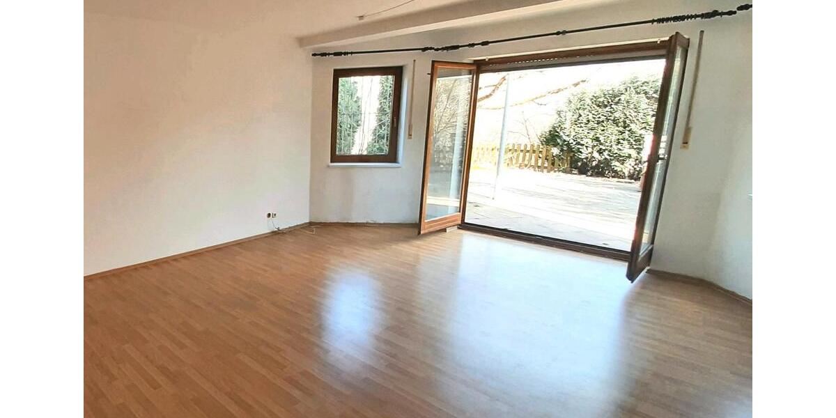 Terrassenwohnung Ebermannstadt - 3 Zimmer, 100 m&sup2;, 950&euro; | Angebot:25428030