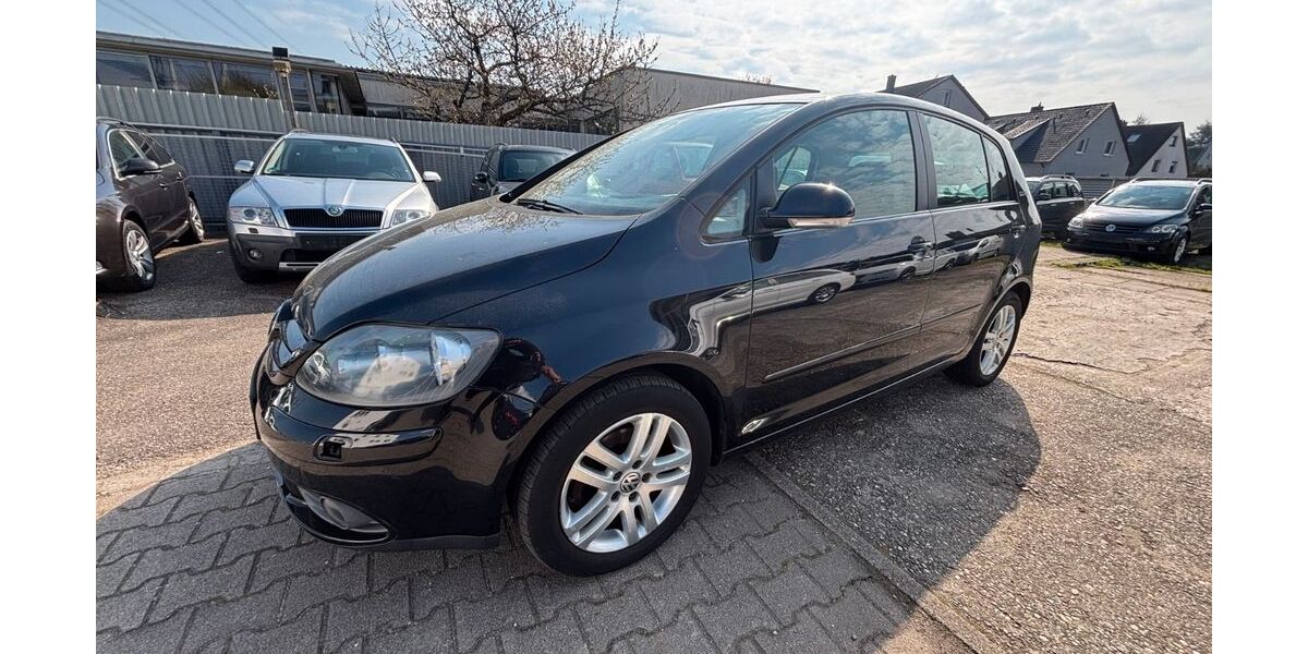 VW Golf 181.000 km 1.950 &euro; Karlsruhe 76189