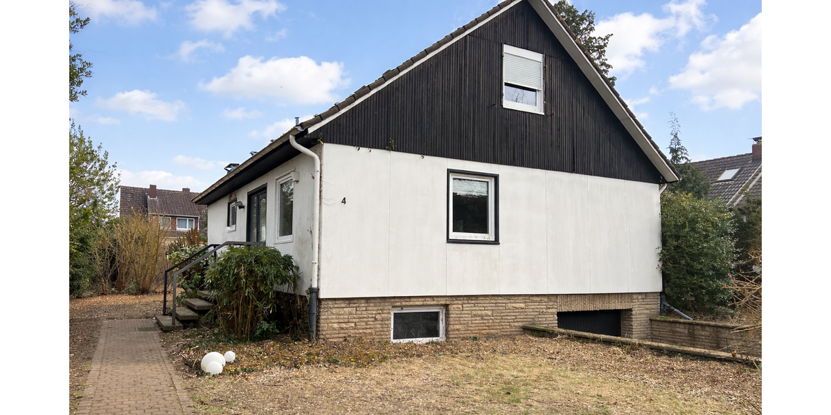 Haus zum Kaufen in Garbsen 210.000 € 130 m² 4 zimmer