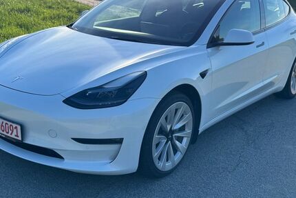 Tesla Model 3 75.000 km 29.500 &euro; Außernzell 94532