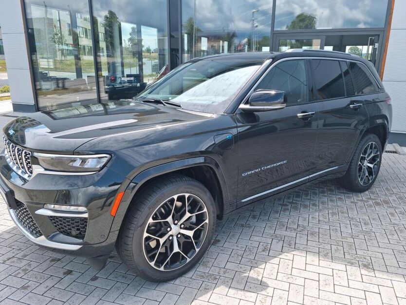 Grand Cherokee