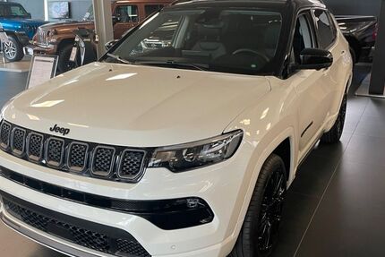 Jeep Compass 50 km 33.900 &euro; Mannheim 68169