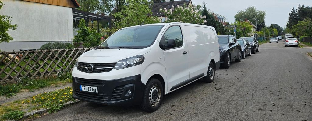 Opel Vivaro 66.000 km 11.500 &euro; Berlin 10827
