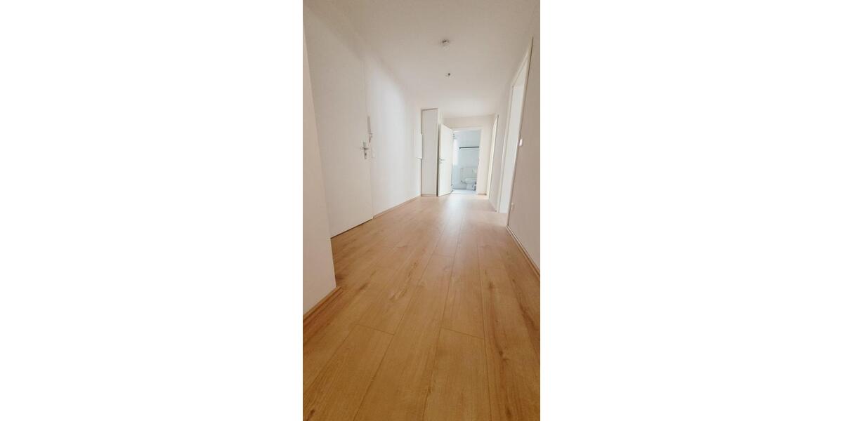 Erdgeschoßwohnung Bad Pyrmont - 3 Zimmer, 65 m&sup2;, 450&euro; | Angebot:25479618