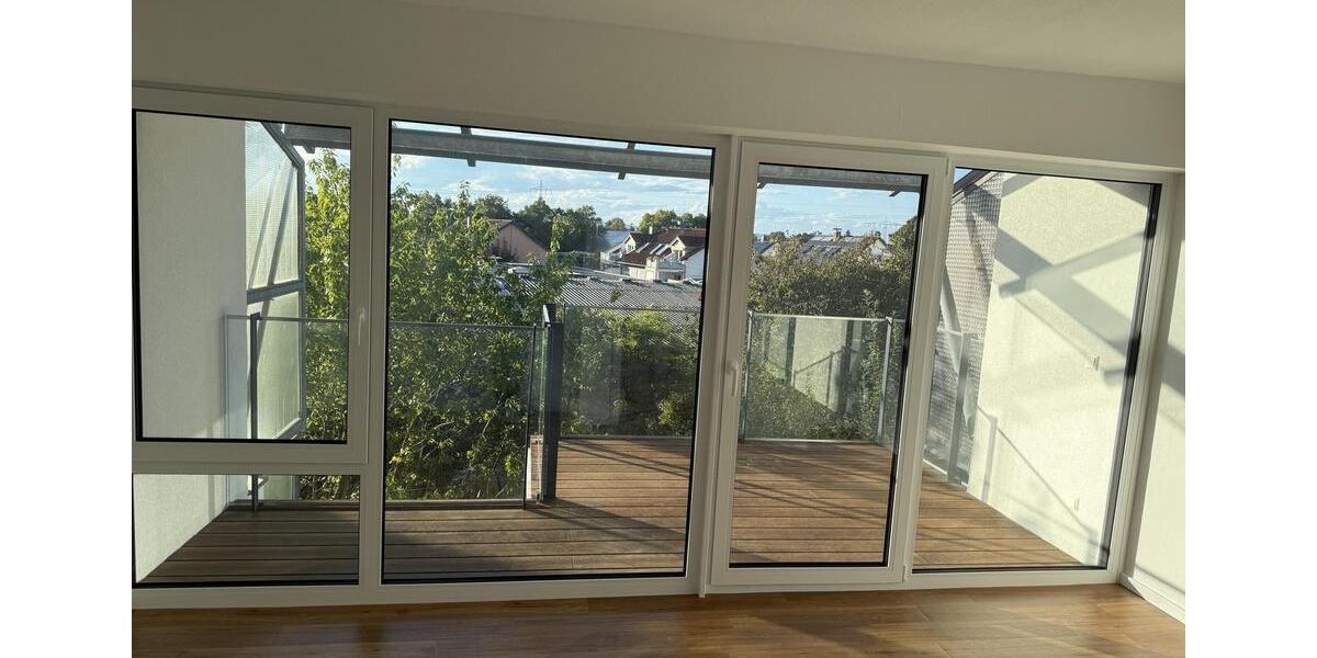 Reihenhaus Freiburg im Breisgau Haslach - 6 Zimmer, 160 m&sup2;, 3.250&euro; | Angebot:25361243