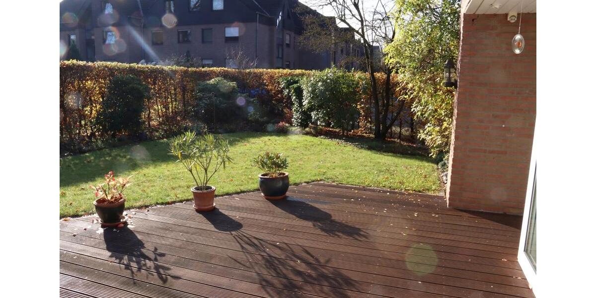 Erdgeschoßwohnung Gütersloh Isselhorst - 4 Zimmer, 140 m&sup2;, 1.400&euro; | Angebot:25839848