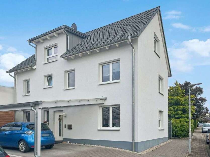 Haus zum Mieten in Karlsbad 1.500 € 162.77 m²