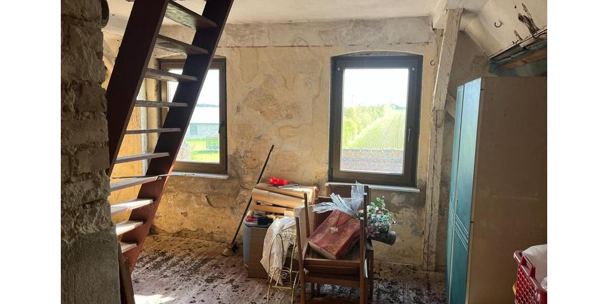 Einfamilienhaus Lützen - 8 Zimmer, 130 m&sup2;, 225.000&euro; | Angebot:26548110