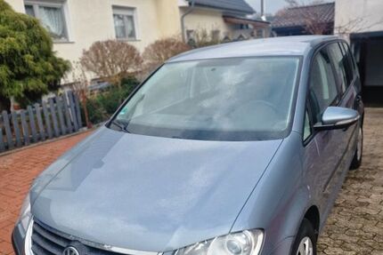 VW Touran 224.000 km 3.800 &euro; Wolfsburg 38448