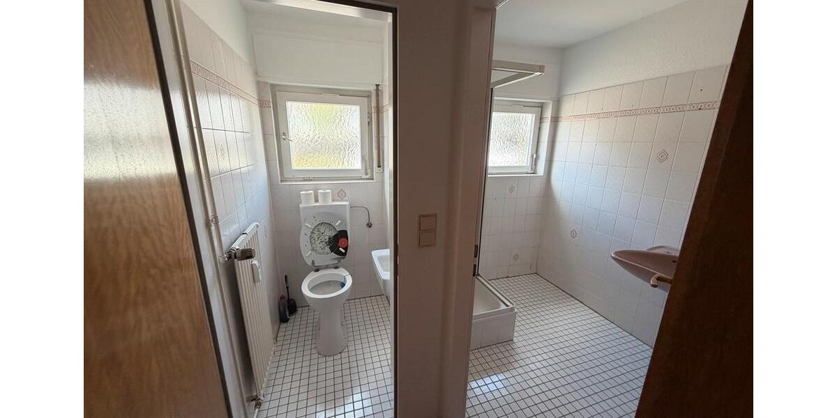 Erdgeschoßwohnung Frankfurt am Main Unterliederbach - 3 Zimmer, 80 m&sup2;, 1.050&euro; | Angebot:26286571