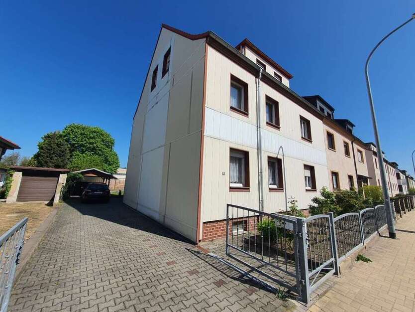 Haus zum Kaufen in Delitzsch 149.000 € 156 m²
