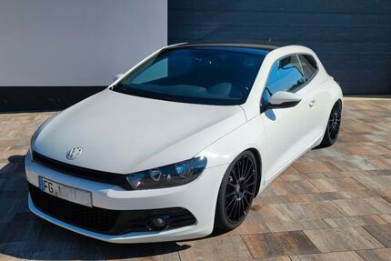 VW Scirocco 212.000 km 5.300 &euro; Striegistal 09661