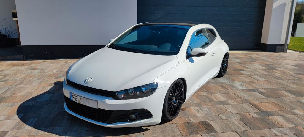 VW Scirocco 212.000 km 5.300 &euro; Striegistal 09661